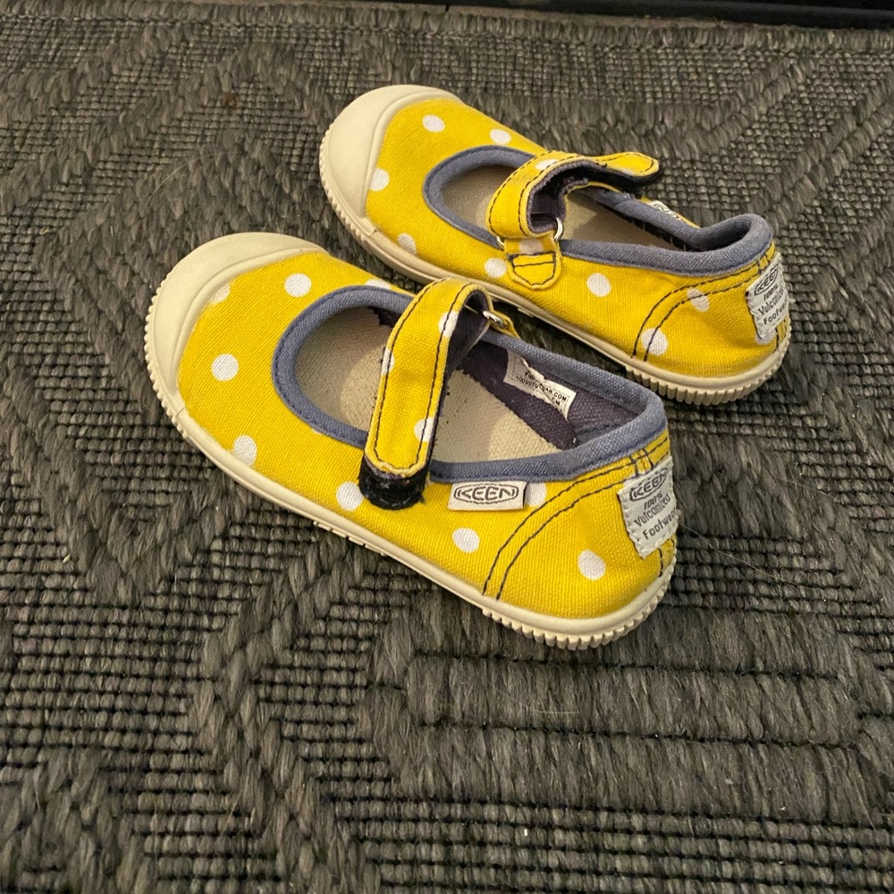 Toddler Keen Velcro Sandal